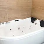 Apartment Royal View - Luxury 2br With Sea Panorama By Flat Manаger Warna
