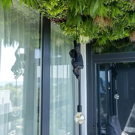 Royal View - Luxury 2br With Sea Panorama By Flat Manаger Daire